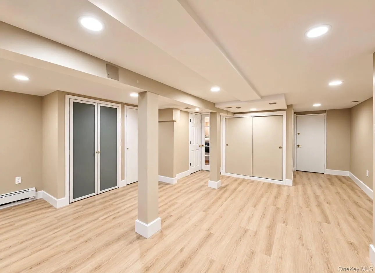 13311 Sitka Street, New York, NY, 2 Bedroom Bedrooms, 5 Room Rooms,2 BathroomBathrooms,Residential Lease,For Rent,Sitka,0,1061071 13311 Sitka Street, New York, NY, 2 Bedroom Bedrooms, 5 Room Rooms,2 BathroomBathrooms,Residential Lease,For Rent,Sitka,0,1061071