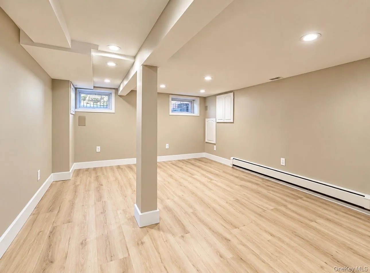 13311 Sitka Street, New York, NY, 2 Bedroom Bedrooms, 5 Room Rooms,2 BathroomBathrooms,Residential Lease,For Rent,Sitka,0,1061071 13311 Sitka Street, New York, NY, 2 Bedroom Bedrooms, 5 Room Rooms,2 BathroomBathrooms,Residential Lease,For Rent,Sitka,0,1061071