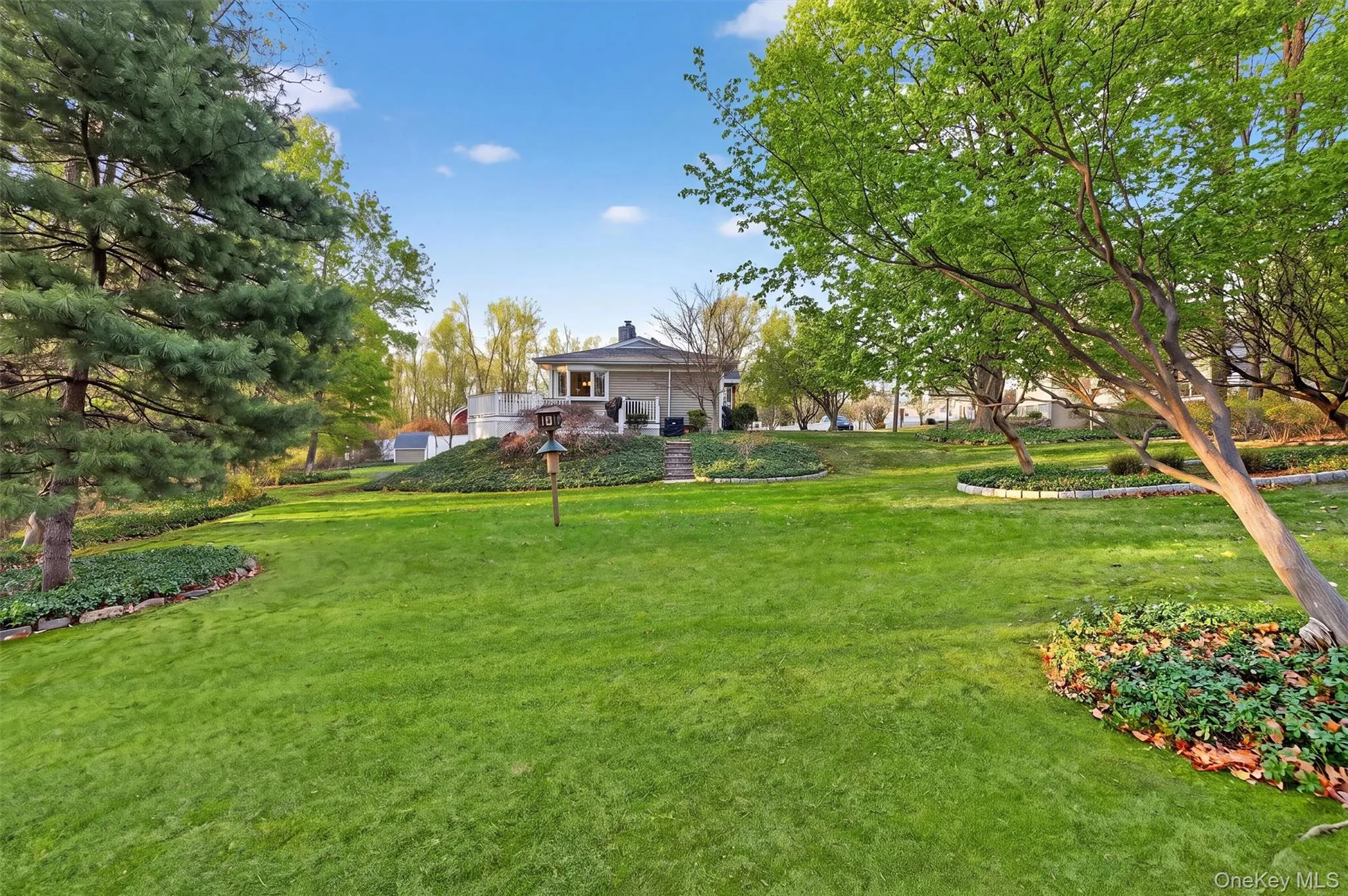 350 Spring Street, Mount Kisco, NY, 3 Bedrooms Bedrooms, 11 Rooms Rooms,2 BathroomsBathrooms,Residential Lease,For Rent,Spring,0,1061072 350 Spring Street, Mount Kisco, NY, 3 Bedrooms Bedrooms, 11 Rooms Rooms,2 BathroomsBathrooms,Residential Lease,For Rent,Spring,0,1061072
