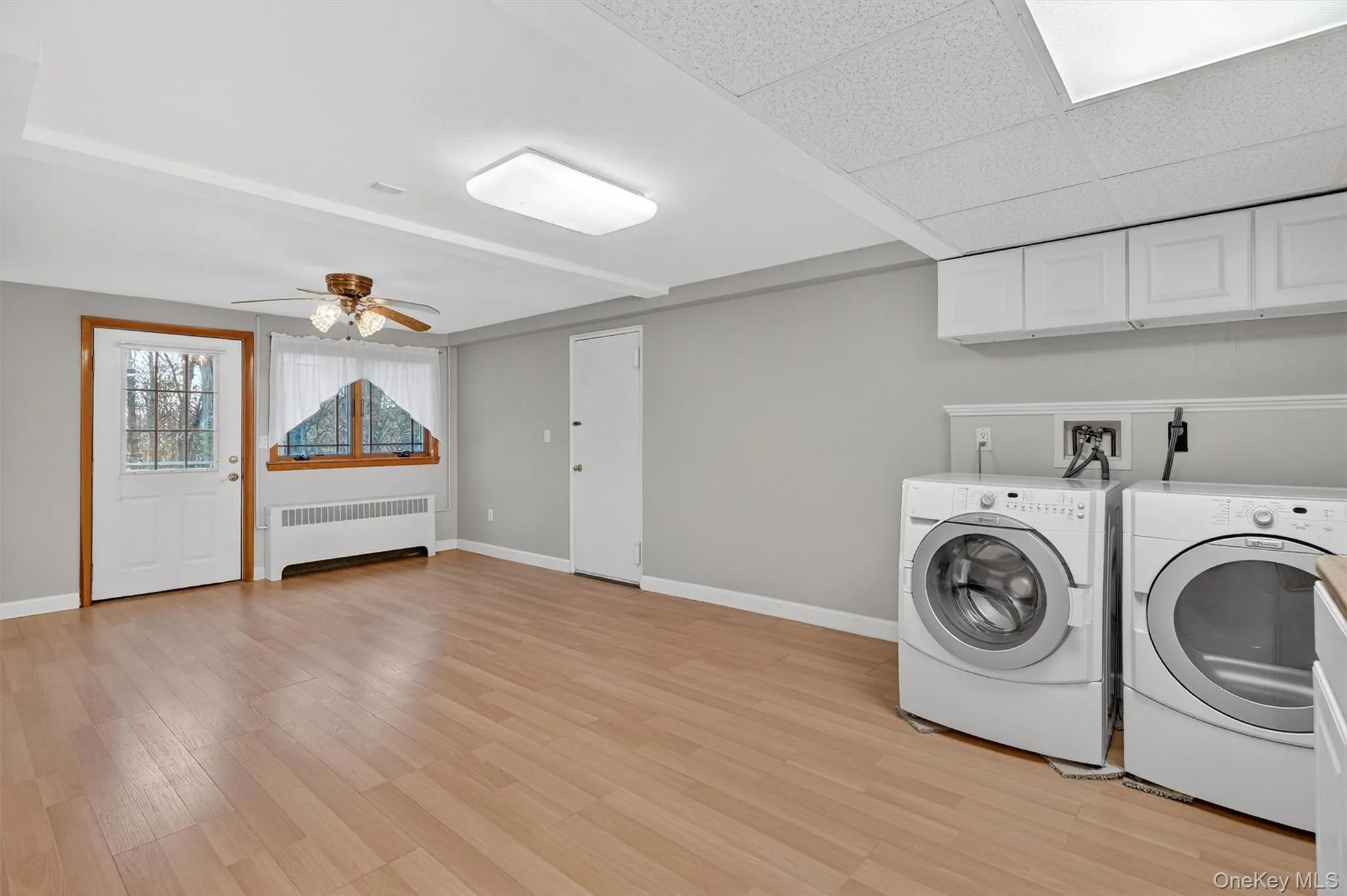 350 Spring Street, Mount Kisco, NY, 3 Bedrooms Bedrooms, 11 Rooms Rooms,2 BathroomsBathrooms,Residential Lease,For Rent,Spring,0,1061072 350 Spring Street, Mount Kisco, NY, 3 Bedrooms Bedrooms, 11 Rooms Rooms,2 BathroomsBathrooms,Residential Lease,For Rent,Spring,0,1061072
