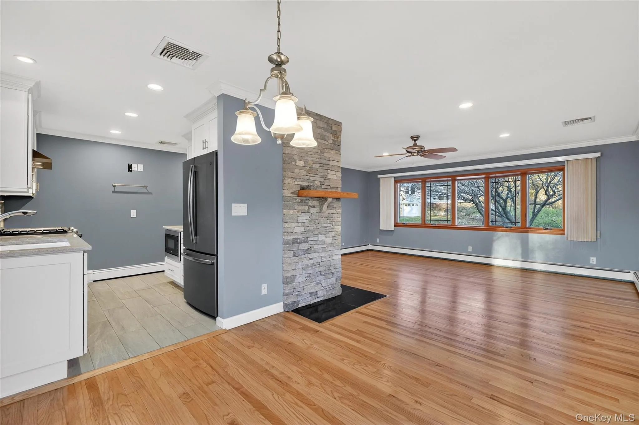 350 Spring Street, Mount Kisco, NY, 3 Bedrooms Bedrooms, 11 Rooms Rooms,2 BathroomsBathrooms,Residential Lease,For Rent,Spring,0,1061072 350 Spring Street, Mount Kisco, NY, 3 Bedrooms Bedrooms, 11 Rooms Rooms,2 BathroomsBathrooms,Residential Lease,For Rent,Spring,0,1061072