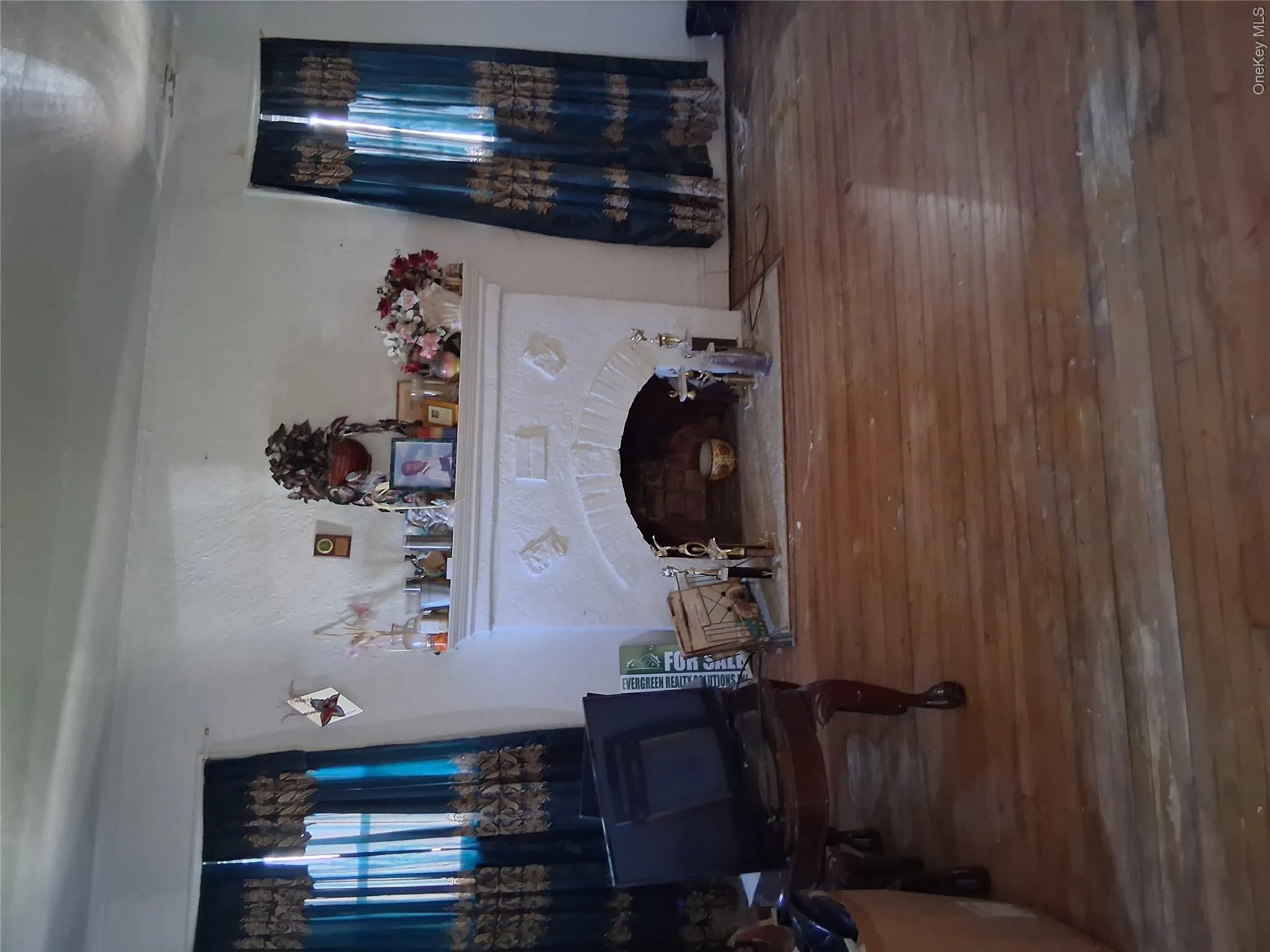 139-23 230th Street, New York, NY, 3 Bedrooms Bedrooms, 7 Rooms Rooms,1 BathroomBathrooms,Residential,For Rent,230th,0,1061074 139-23 230th Street, New York, NY, 3 Bedrooms Bedrooms, 7 Rooms Rooms,1 BathroomBathrooms,Residential,For Rent,230th,0,1061074