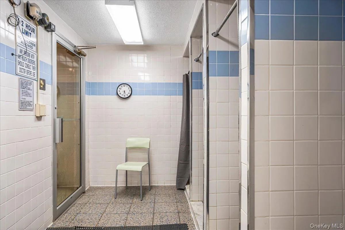 17-85 215th Street, New York, NY, 2 Bedrooms Bedrooms, 5 Rooms Rooms,1 BathroomBathrooms,Residential,For Rent,215th,0,1061082 17-85 215th Street, New York, NY, 2 Bedrooms Bedrooms, 5 Rooms Rooms,1 BathroomBathrooms,Residential,For Rent,215th,0,1061082