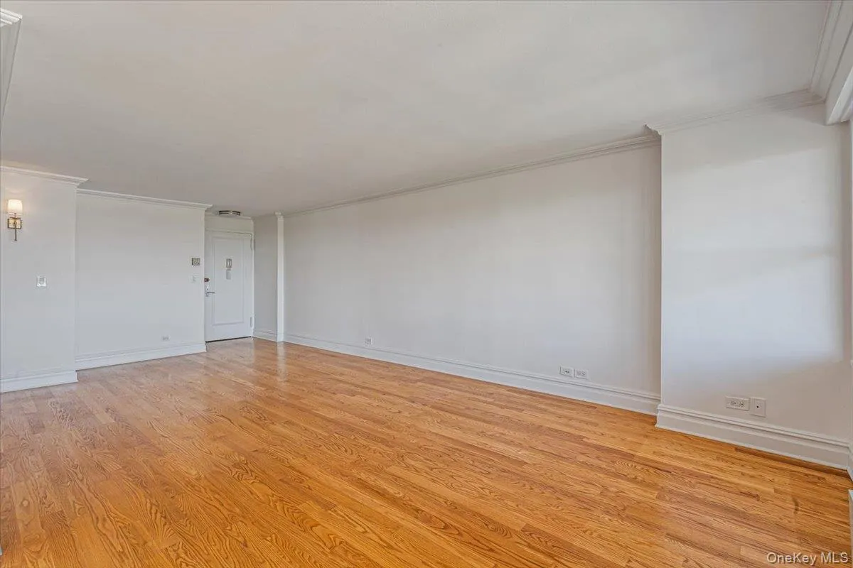 17-85 215th Street, New York, NY, 2 Bedrooms Bedrooms, 5 Rooms Rooms,1 BathroomBathrooms,Residential,For Rent,215th,0,1061082 17-85 215th Street, New York, NY, 2 Bedrooms Bedrooms, 5 Rooms Rooms,1 BathroomBathrooms,Residential,For Rent,215th,0,1061082