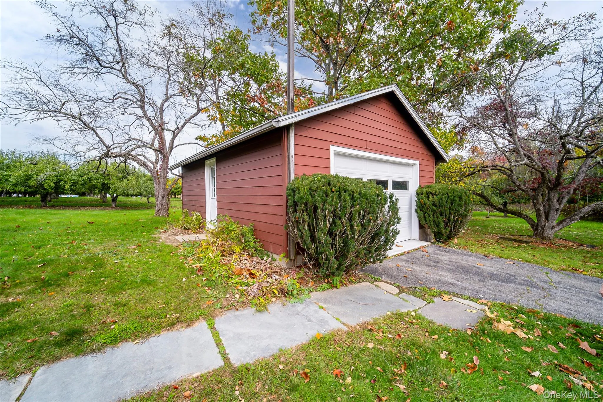 261 Orchard Road, Marlboro, NY, 2 Bedrooms Bedrooms, 5 Rooms Rooms,1 BathroomBathrooms,Residential,For Rent,Orchard,0,1061083 261 Orchard Road, Marlboro, NY, 2 Bedrooms Bedrooms, 5 Rooms Rooms,1 BathroomBathrooms,Residential,For Rent,Orchard,0,1061083