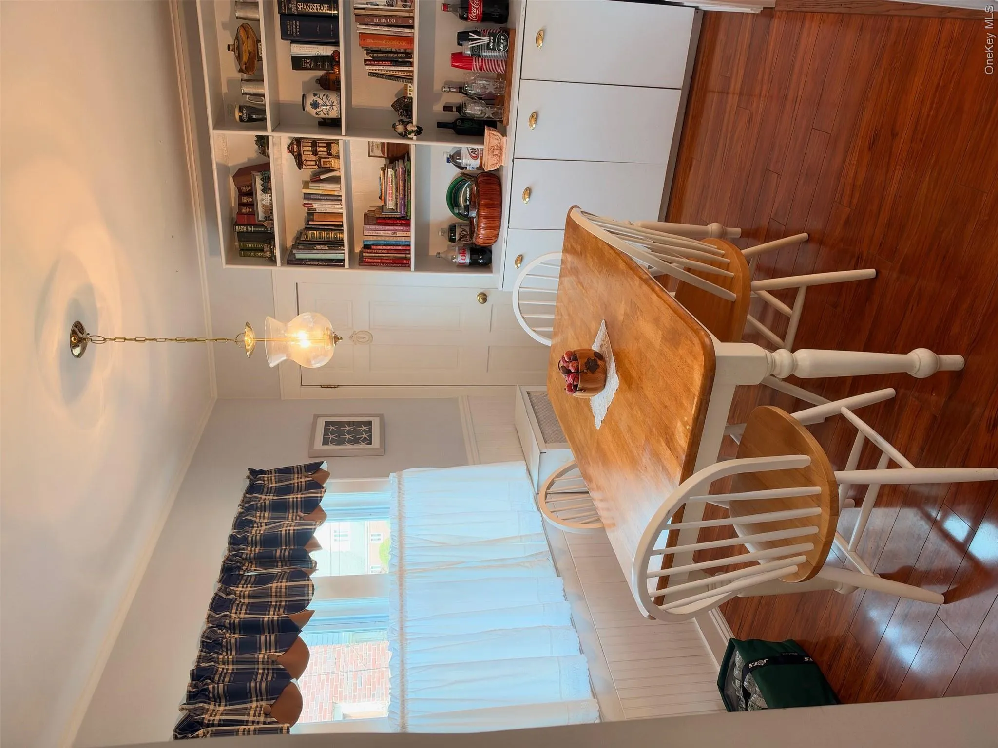 992 Davison Place, Hempstead, NY, 3 Bedrooms Bedrooms, 7 Rooms Rooms,1 BathroomBathrooms,Residential,For Rent,Davison,0,1061086 992 Davison Place, Hempstead, NY, 3 Bedrooms Bedrooms, 7 Rooms Rooms,1 BathroomBathrooms,Residential,For Rent,Davison,0,1061086