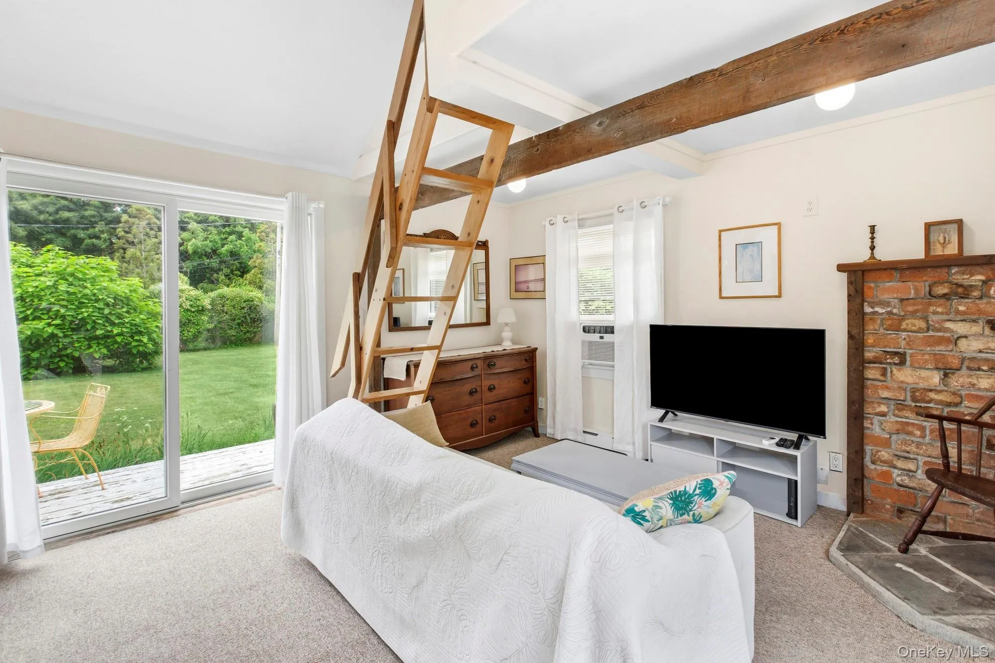 718 Montauk Highway, Southampton, NY, 1 Bedroom Bedrooms, 2 Room Rooms,1 BathroomBathrooms,Residential Lease,For Rent,Montauk,0,1061090 718 Montauk Highway, Southampton, NY, 1 Bedroom Bedrooms, 2 Room Rooms,1 BathroomBathrooms,Residential Lease,For Rent,Montauk,0,1061090