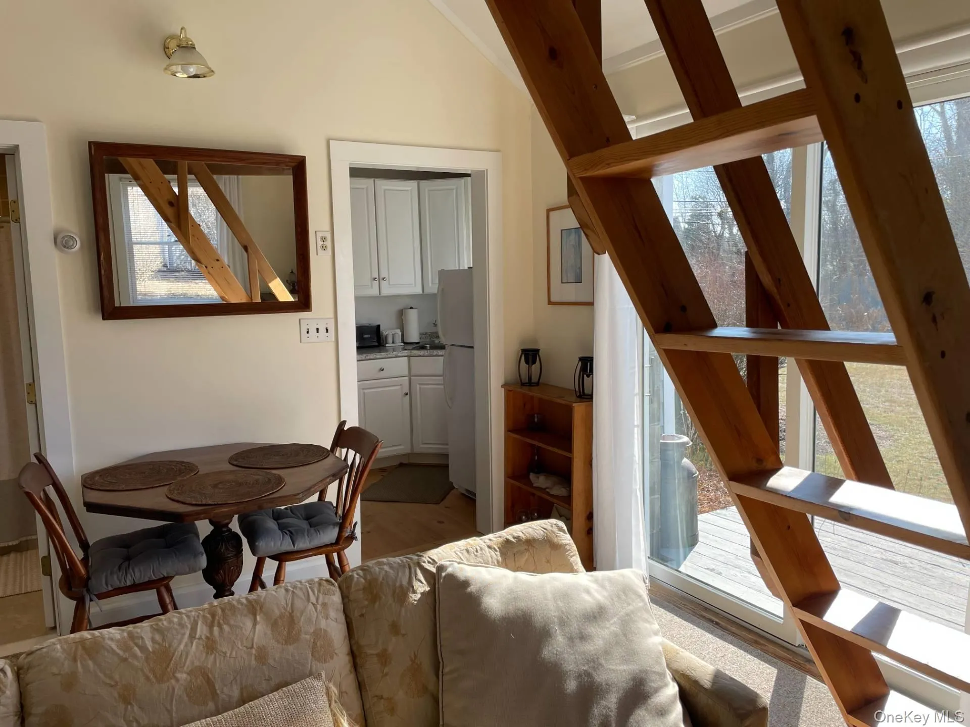 718 Montauk Highway, Southampton, NY, 1 Bedroom Bedrooms, 2 Room Rooms,1 BathroomBathrooms,Residential Lease,For Rent,Montauk,0,1061090 718 Montauk Highway, Southampton, NY, 1 Bedroom Bedrooms, 2 Room Rooms,1 BathroomBathrooms,Residential Lease,For Rent,Montauk,0,1061090