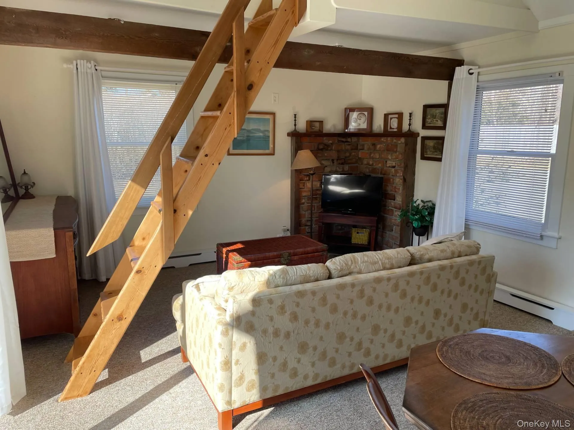 718 Montauk Highway, Southampton, NY, 1 Bedroom Bedrooms, 2 Room Rooms,1 BathroomBathrooms,Residential Lease,For Rent,Montauk,0,1061090 718 Montauk Highway, Southampton, NY, 1 Bedroom Bedrooms, 2 Room Rooms,1 BathroomBathrooms,Residential Lease,For Rent,Montauk,0,1061090