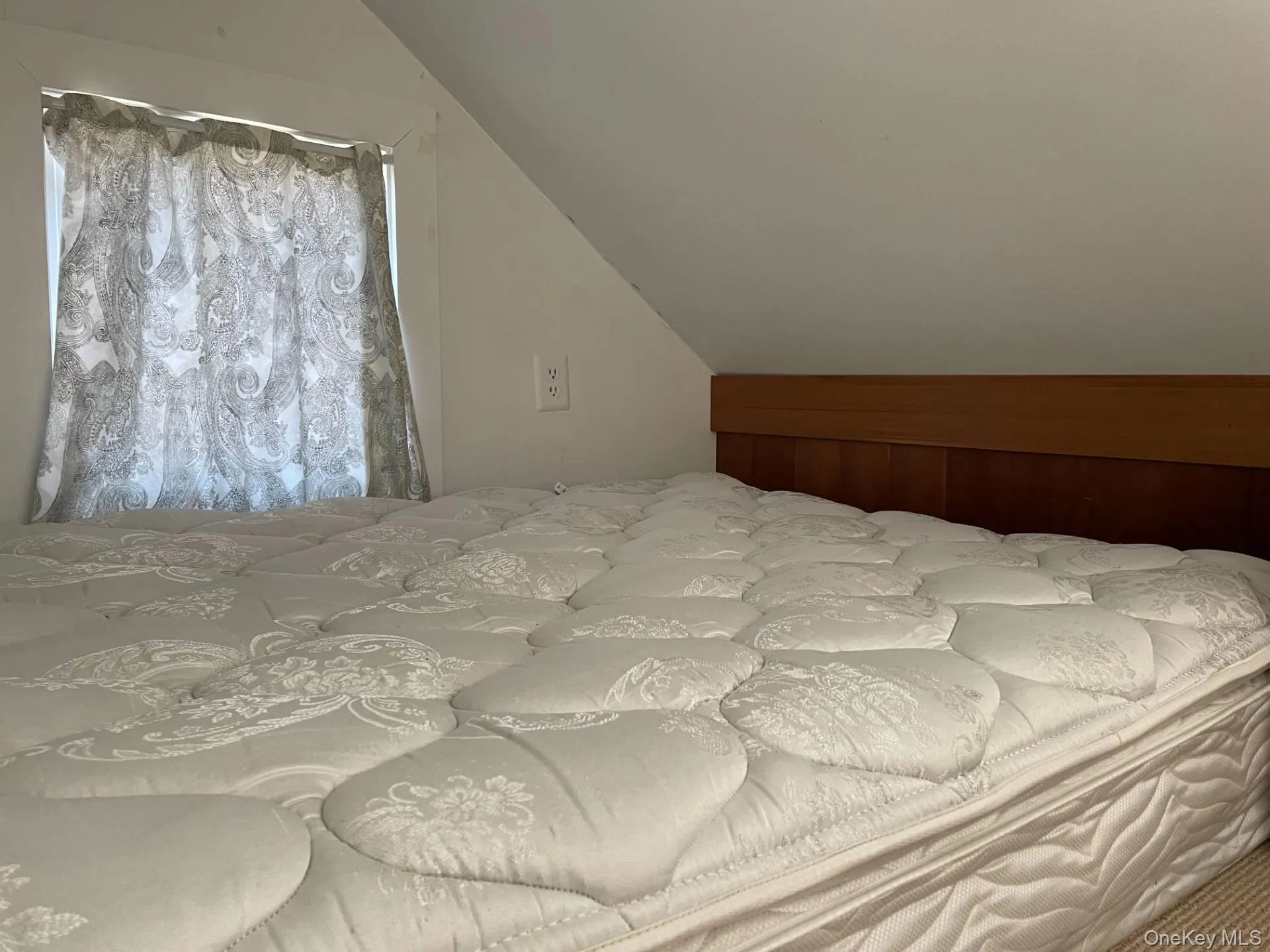 718 Montauk Highway, Southampton, NY, 1 Bedroom Bedrooms, 2 Room Rooms,1 BathroomBathrooms,Residential Lease,For Rent,Montauk,0,1061090 718 Montauk Highway, Southampton, NY, 1 Bedroom Bedrooms, 2 Room Rooms,1 BathroomBathrooms,Residential Lease,For Rent,Montauk,0,1061090