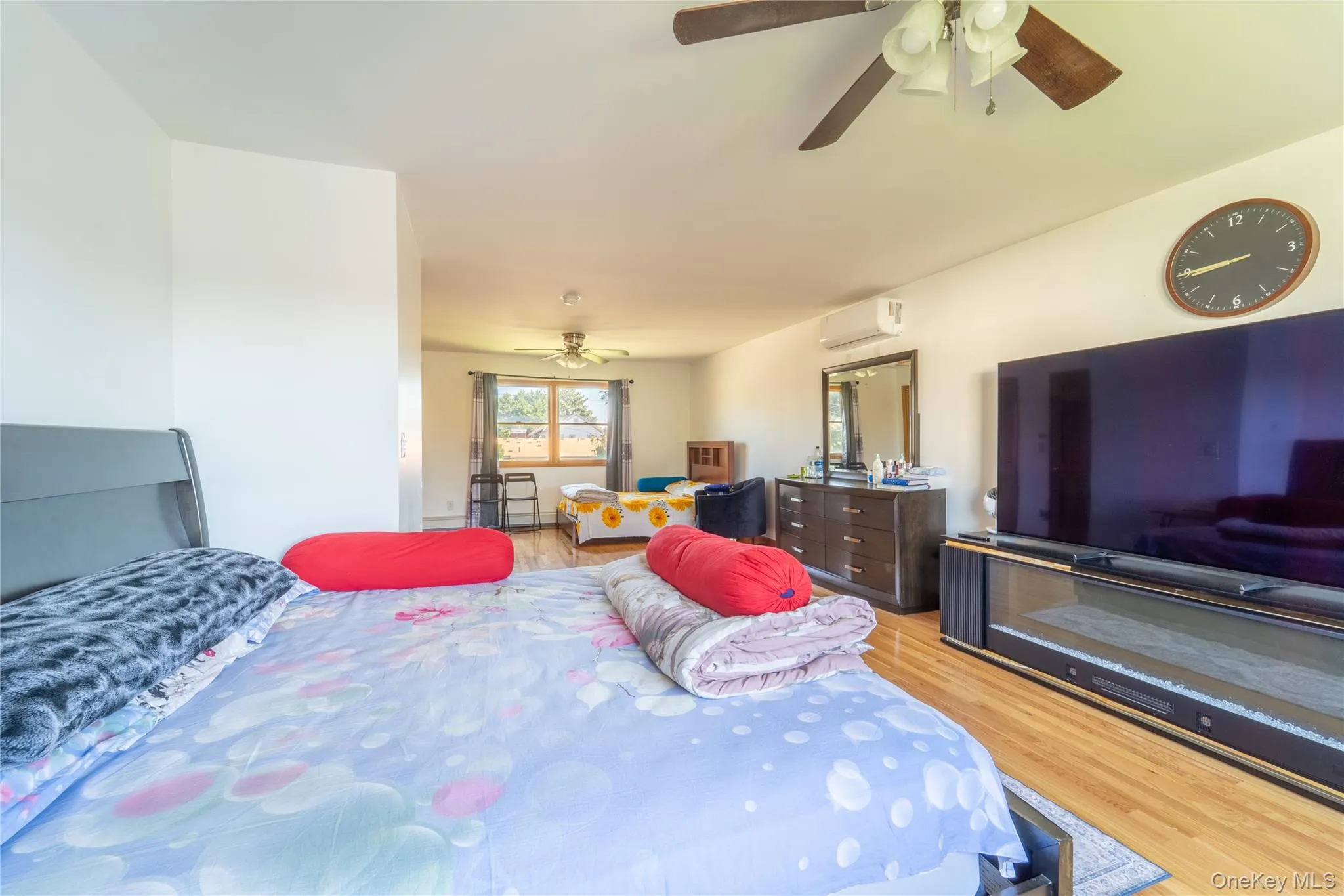 220 Jerusalem Avenue, Oyster Bay, NY, 4 Bedrooms Bedrooms, 7 Rooms Rooms,2 BathroomsBathrooms,Residential,For Rent,Jerusalem,0,1061103 220 Jerusalem Avenue, Oyster Bay, NY, 4 Bedrooms Bedrooms, 7 Rooms Rooms,2 BathroomsBathrooms,Residential,For Rent,Jerusalem,0,1061103