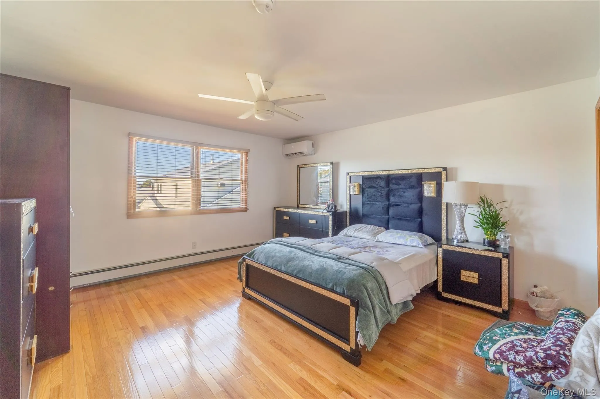 220 Jerusalem Avenue, Oyster Bay, NY, 4 Bedrooms Bedrooms, 7 Rooms Rooms,2 BathroomsBathrooms,Residential,For Rent,Jerusalem,0,1061103 220 Jerusalem Avenue, Oyster Bay, NY, 4 Bedrooms Bedrooms, 7 Rooms Rooms,2 BathroomsBathrooms,Residential,For Rent,Jerusalem,0,1061103