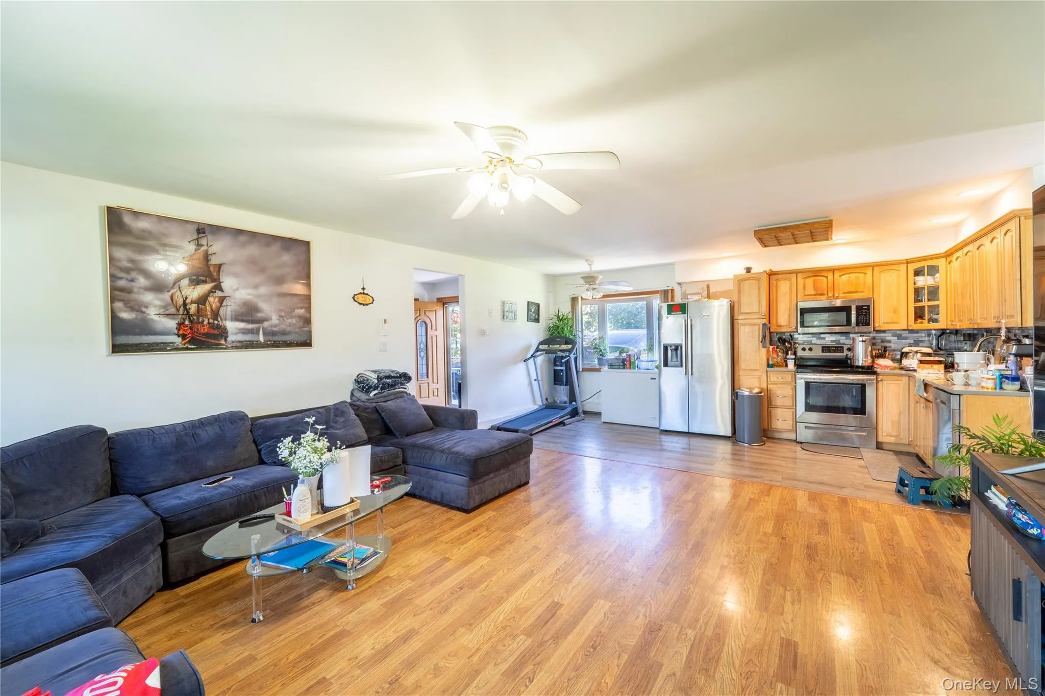 220 Jerusalem Avenue, Oyster Bay, NY, 4 Bedrooms Bedrooms, 7 Rooms Rooms,2 BathroomsBathrooms,Residential,For Rent,Jerusalem,0,1061103 220 Jerusalem Avenue, Oyster Bay, NY, 4 Bedrooms Bedrooms, 7 Rooms Rooms,2 BathroomsBathrooms,Residential,For Rent,Jerusalem,0,1061103