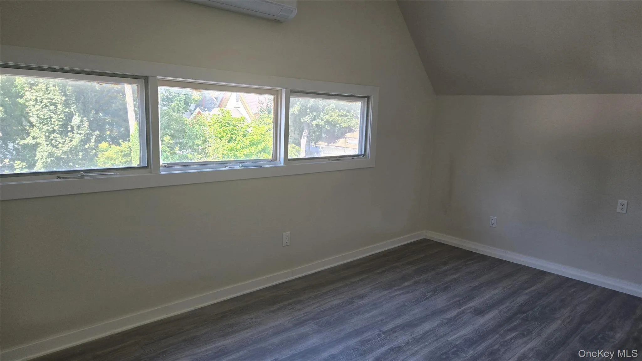 48 Clinton Street, Poughkeepsie (town), NY, 1 Bedroom Bedrooms, 3 Room Rooms,1 BathroomBathrooms,Residential Lease,For Rent,Clinton,0,1061109 48 Clinton Street, Poughkeepsie (town), NY, 1 Bedroom Bedrooms, 3 Room Rooms,1 BathroomBathrooms,Residential Lease,For Rent,Clinton,0,1061109