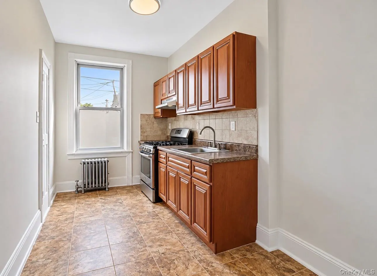 72-07 73rd Street, New York, NY, 1 Bedroom Bedrooms, 4 Room Rooms,1 BathroomBathrooms,Residential Lease,For Rent,73rd,0,1061116 72-07 73rd Street, New York, NY, 1 Bedroom Bedrooms, 4 Room Rooms,1 BathroomBathrooms,Residential Lease,For Rent,73rd,0,1061116