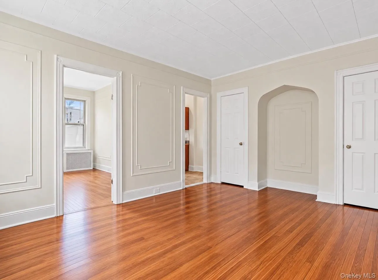 72-07 73rd Street, New York, NY, 1 Bedroom Bedrooms, 4 Room Rooms,1 BathroomBathrooms,Residential Lease,For Rent,73rd,0,1061116 72-07 73rd Street, New York, NY, 1 Bedroom Bedrooms, 4 Room Rooms,1 BathroomBathrooms,Residential Lease,For Rent,73rd,0,1061116