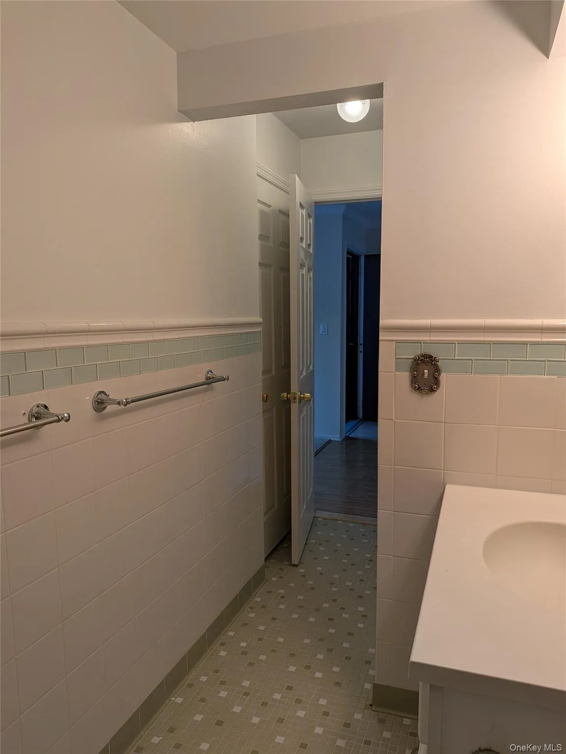 Pretty wall tile Pretty wall tile