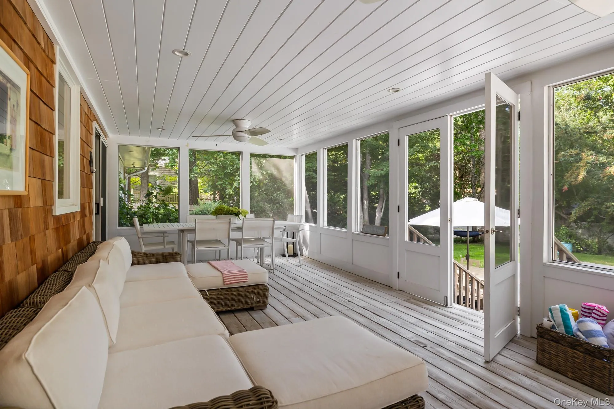 26 Bull Pasture Lane, East Hampton, NY, 4 Bedrooms Bedrooms, 12 Rooms Rooms,4 BathroomsBathrooms,Residential,For Rent,Bull Pasture,0,1061120 26 Bull Pasture Lane, East Hampton, NY, 4 Bedrooms Bedrooms, 12 Rooms Rooms,4 BathroomsBathrooms,Residential,For Rent,Bull Pasture,0,1061120