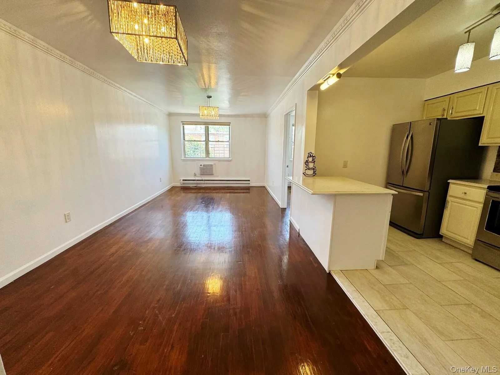 9417 83rd Street, New York, NY, 3 Bedroom Bedrooms, 5 Room Rooms,1 BathroomBathrooms,Residential Lease,For Rent,83rd,0,1061124 9417 83rd Street, New York, NY, 3 Bedroom Bedrooms, 5 Room Rooms,1 BathroomBathrooms,Residential Lease,For Rent,83rd,0,1061124