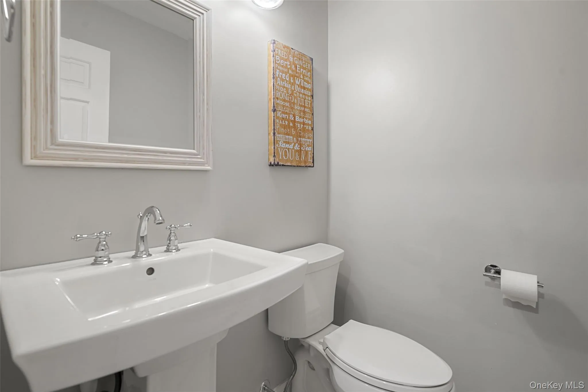 Powder Room Powder Room