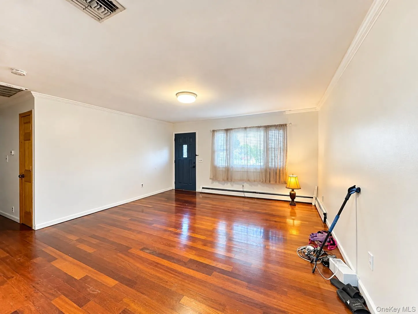 25 Urban Drive, Brookhaven, NY, 4 Bedrooms Bedrooms, 12 Rooms Rooms,2 BathroomsBathrooms,Residential,For Rent,Urban,0,1061127 25 Urban Drive, Brookhaven, NY, 4 Bedrooms Bedrooms, 12 Rooms Rooms,2 BathroomsBathrooms,Residential,For Rent,Urban,0,1061127