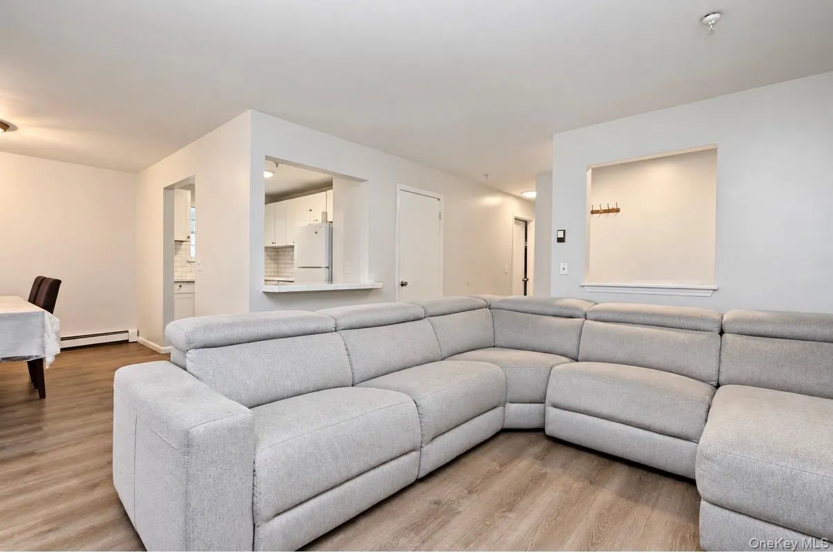 22 Lexington Hill, Monroe, NY, 2 Bedrooms Bedrooms, 5 Rooms Rooms,2 BathroomsBathrooms,Residential,For Rent,Lexington,0,1061128 22 Lexington Hill, Monroe, NY, 2 Bedrooms Bedrooms, 5 Rooms Rooms,2 BathroomsBathrooms,Residential,For Rent,Lexington,0,1061128
