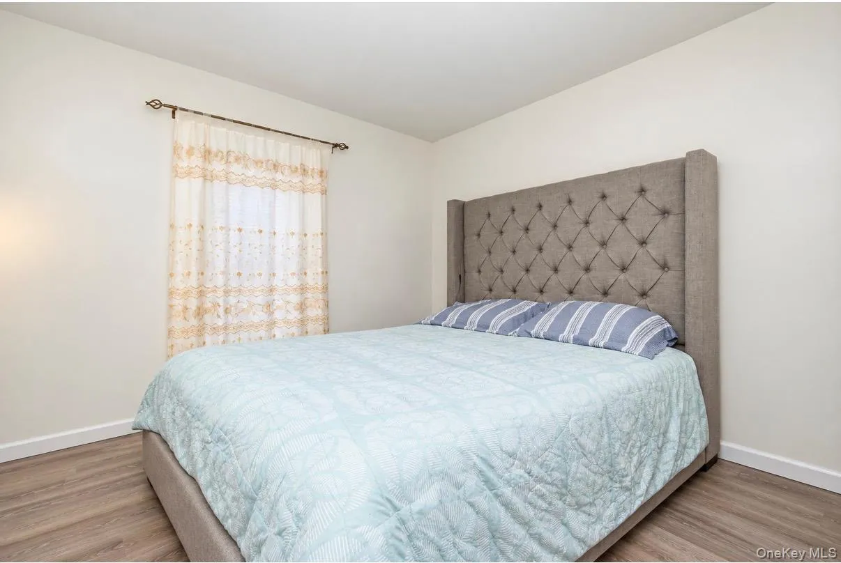 22 Lexington Hill, Monroe, NY, 2 Bedrooms Bedrooms, 5 Rooms Rooms,2 BathroomsBathrooms,Residential,For Rent,Lexington,0,1061128 22 Lexington Hill, Monroe, NY, 2 Bedrooms Bedrooms, 5 Rooms Rooms,2 BathroomsBathrooms,Residential,For Rent,Lexington,0,1061128