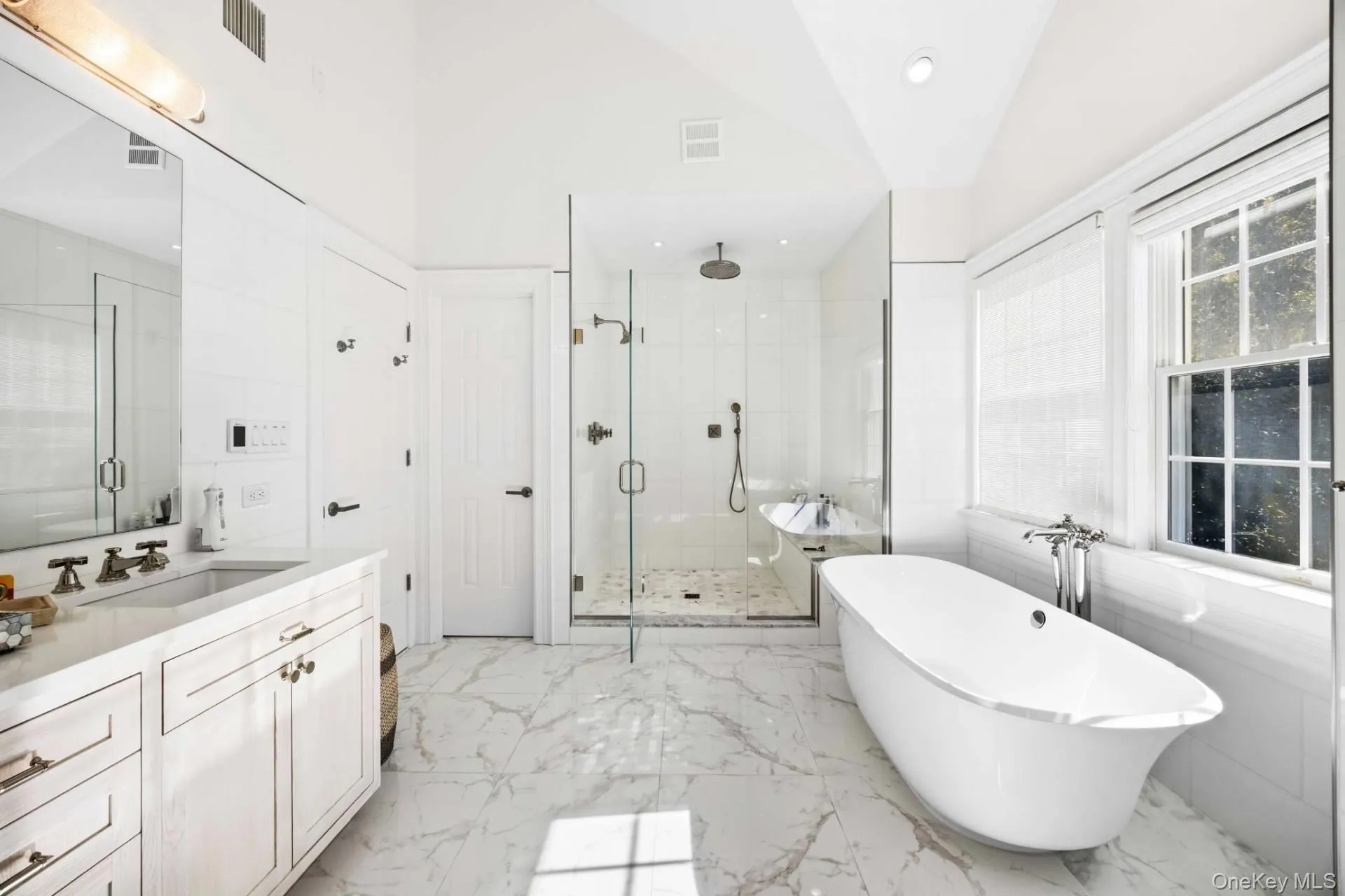 1766 Majors Path, Southampton, NY, 6 Bedrooms Bedrooms, 6 Rooms Rooms,6 BathroomsBathrooms,Residential,For Rent,Majors Path,0,1061138 1766 Majors Path, Southampton, NY, 6 Bedrooms Bedrooms, 6 Rooms Rooms,6 BathroomsBathrooms,Residential,For Rent,Majors Path,0,1061138