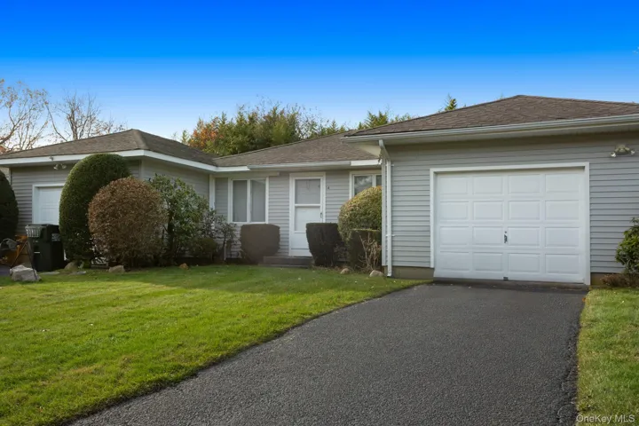 146 Montauk Highway Unit 13, Southampton, New York 11977