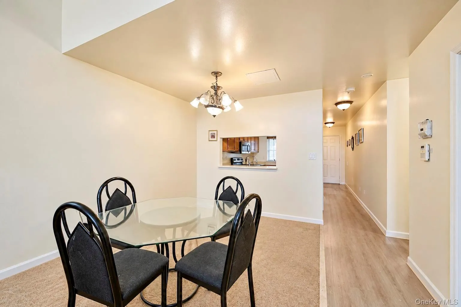 41 Maple Wing Drive, Islip, NY, 2 Bedrooms Bedrooms, 8 Rooms Rooms,2 BathroomsBathrooms,Residential,For Rent,Maple Wing,0,1061161 41 Maple Wing Drive, Islip, NY, 2 Bedrooms Bedrooms, 8 Rooms Rooms,2 BathroomsBathrooms,Residential,For Rent,Maple Wing,0,1061161