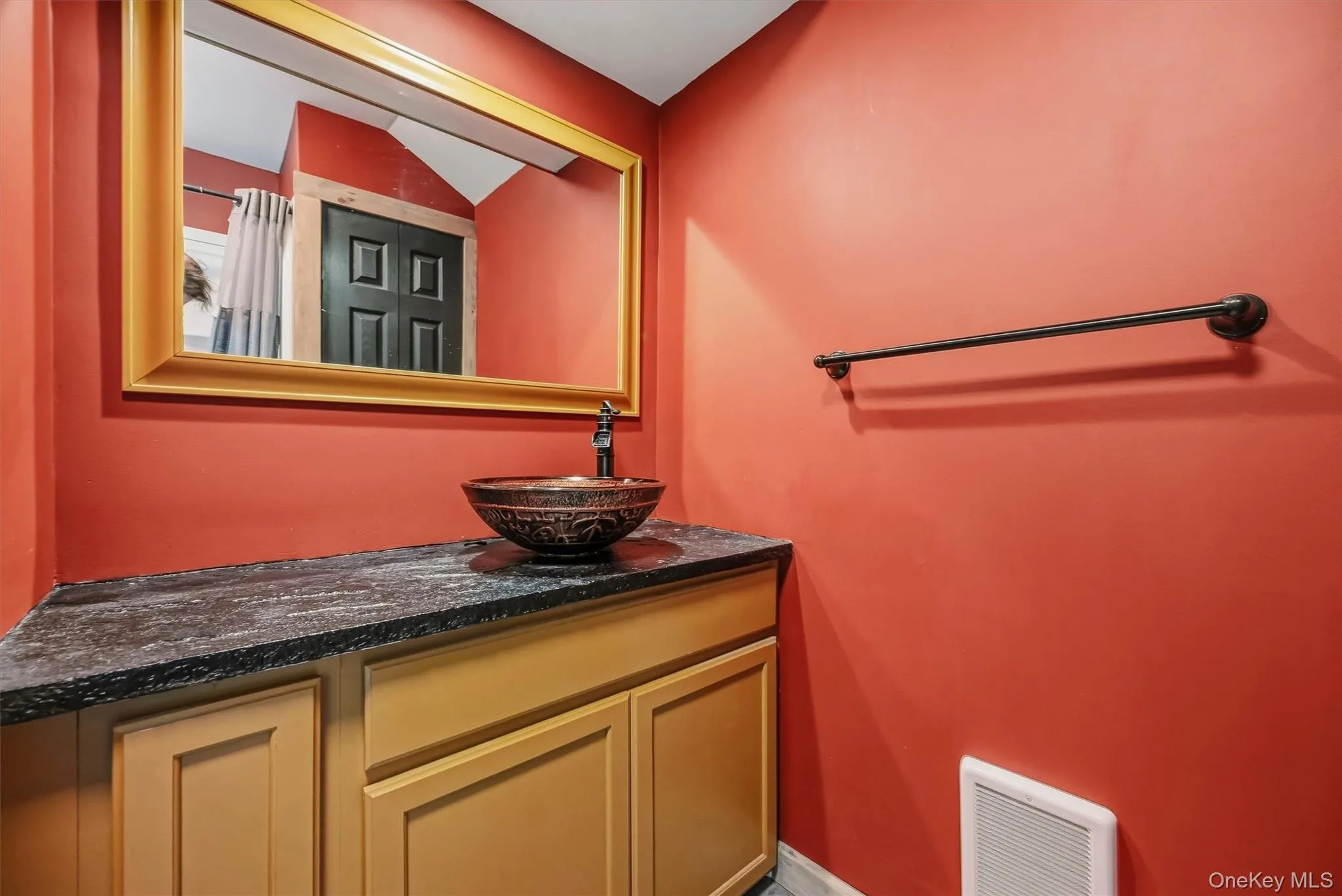 2-4 Hazelwood Road, Mamakating, NY, 3 Bedrooms Bedrooms, 6 Rooms Rooms,1 BathroomBathrooms,Residential,For Rent,Hazelwood,0,1061164 2-4 Hazelwood Road, Mamakating, NY, 3 Bedrooms Bedrooms, 6 Rooms Rooms,1 BathroomBathrooms,Residential,For Rent,Hazelwood,0,1061164