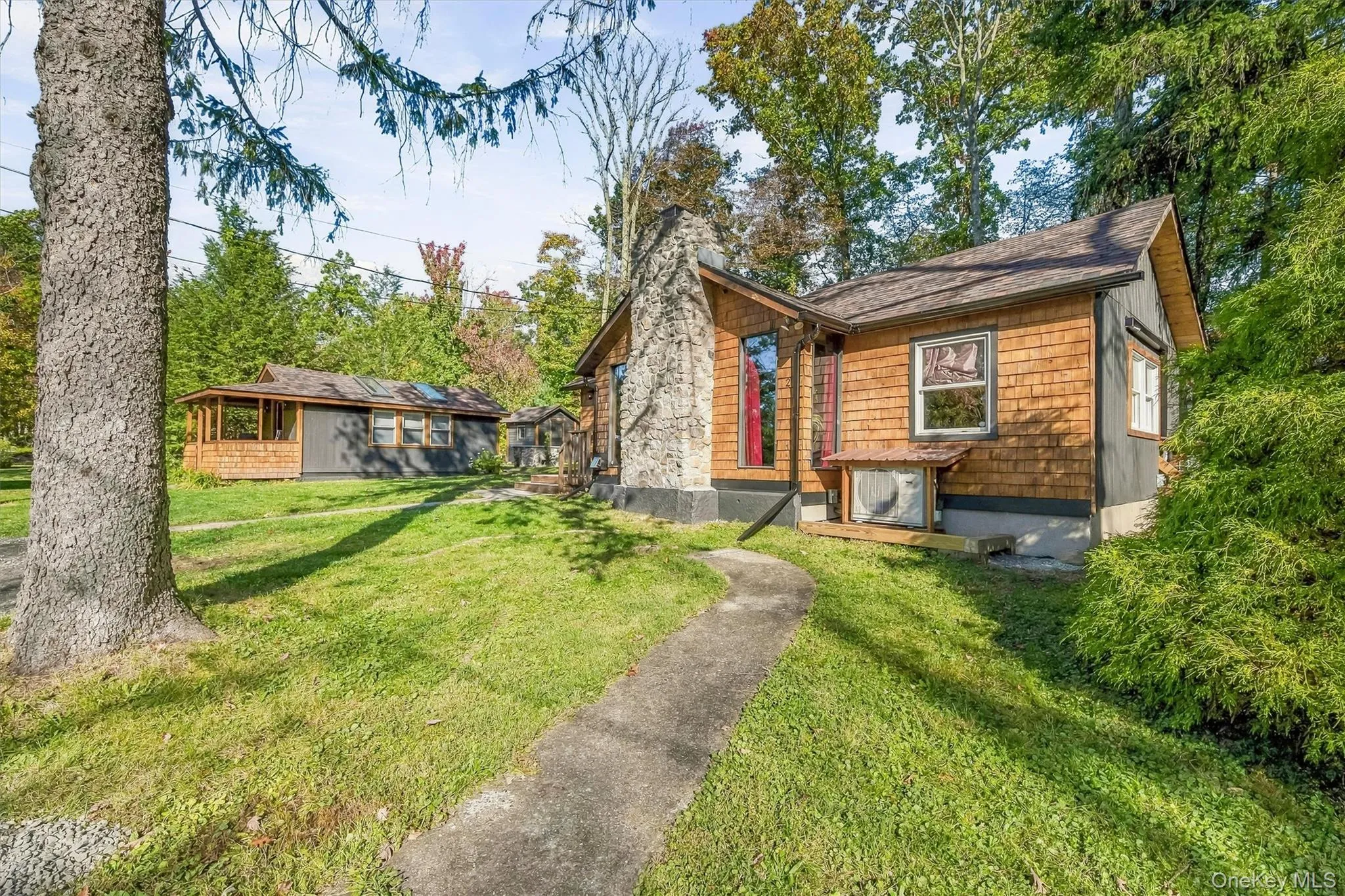 2-4 Hazelwood Road, Mamakating, NY, 3 Bedrooms Bedrooms, 6 Rooms Rooms,1 BathroomBathrooms,Residential,For Rent,Hazelwood,0,1061164 2-4 Hazelwood Road, Mamakating, NY, 3 Bedrooms Bedrooms, 6 Rooms Rooms,1 BathroomBathrooms,Residential,For Rent,Hazelwood,0,1061164