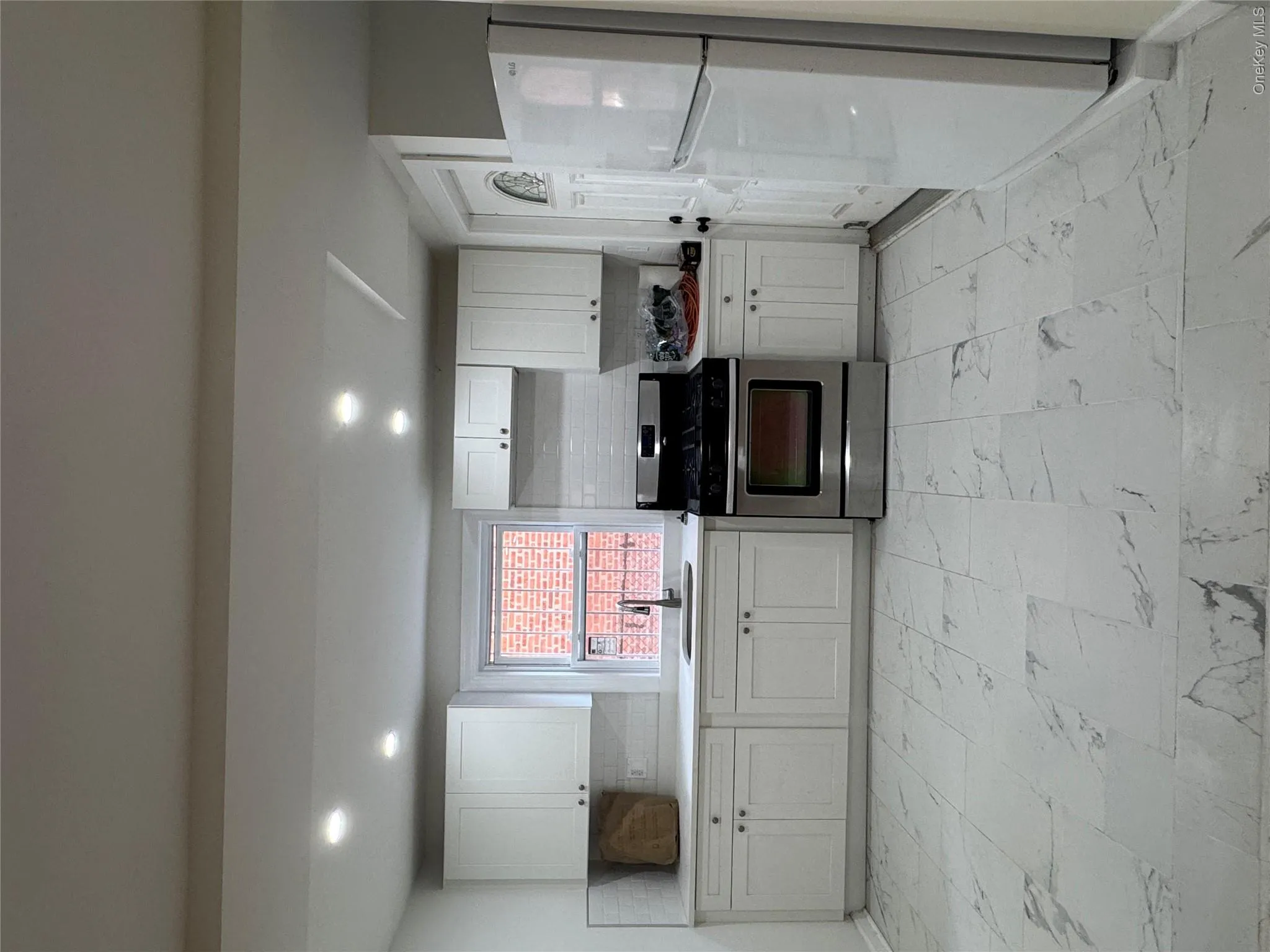 1054 Lydig Avenue, New York, NY, 3 Bedroom Bedrooms, 4 Room Rooms,1 BathroomBathrooms,Residential Lease,For Rent,Lydig,0,1061183 1054 Lydig Avenue, New York, NY, 3 Bedroom Bedrooms, 4 Room Rooms,1 BathroomBathrooms,Residential Lease,For Rent,Lydig,0,1061183