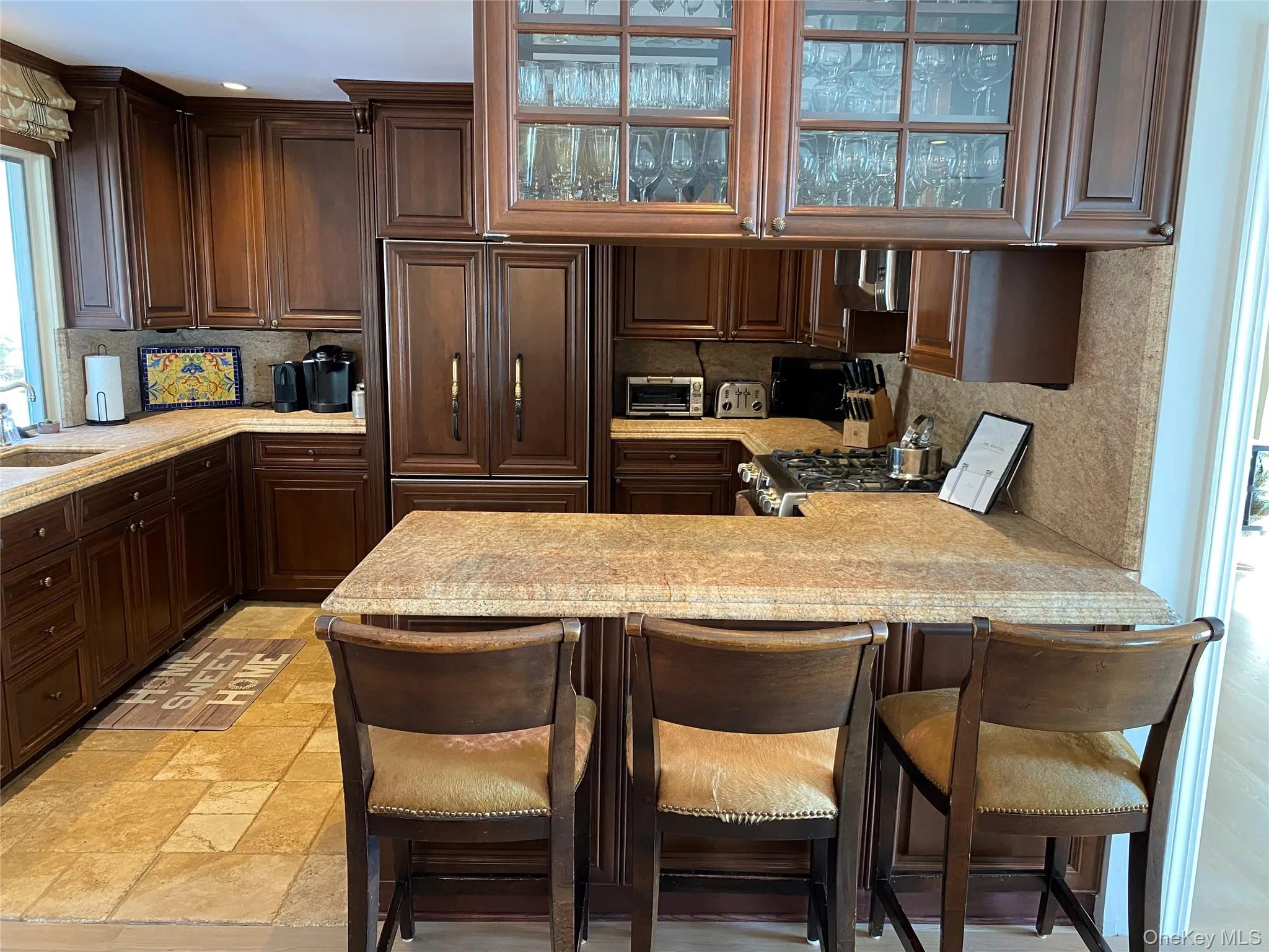 2 Hillover Road, Southampton, NY, 5 Bedroom Bedrooms, 9 Room Rooms,3 BathroomBathrooms,Residential Lease,For Rent,Hillover,0,1061184 2 Hillover Road, Southampton, NY, 5 Bedroom Bedrooms, 9 Room Rooms,3 BathroomBathrooms,Residential Lease,For Rent,Hillover,0,1061184