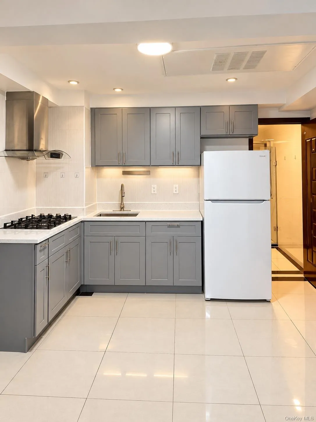 13229 Blossom Avenue, New York, NY, 2 Bedrooms Bedrooms, 5 Rooms Rooms,2 BathroomsBathrooms,Residential,For Rent,Blossom,0,1061192 13229 Blossom Avenue, New York, NY, 2 Bedrooms Bedrooms, 5 Rooms Rooms,2 BathroomsBathrooms,Residential,For Rent,Blossom,0,1061192