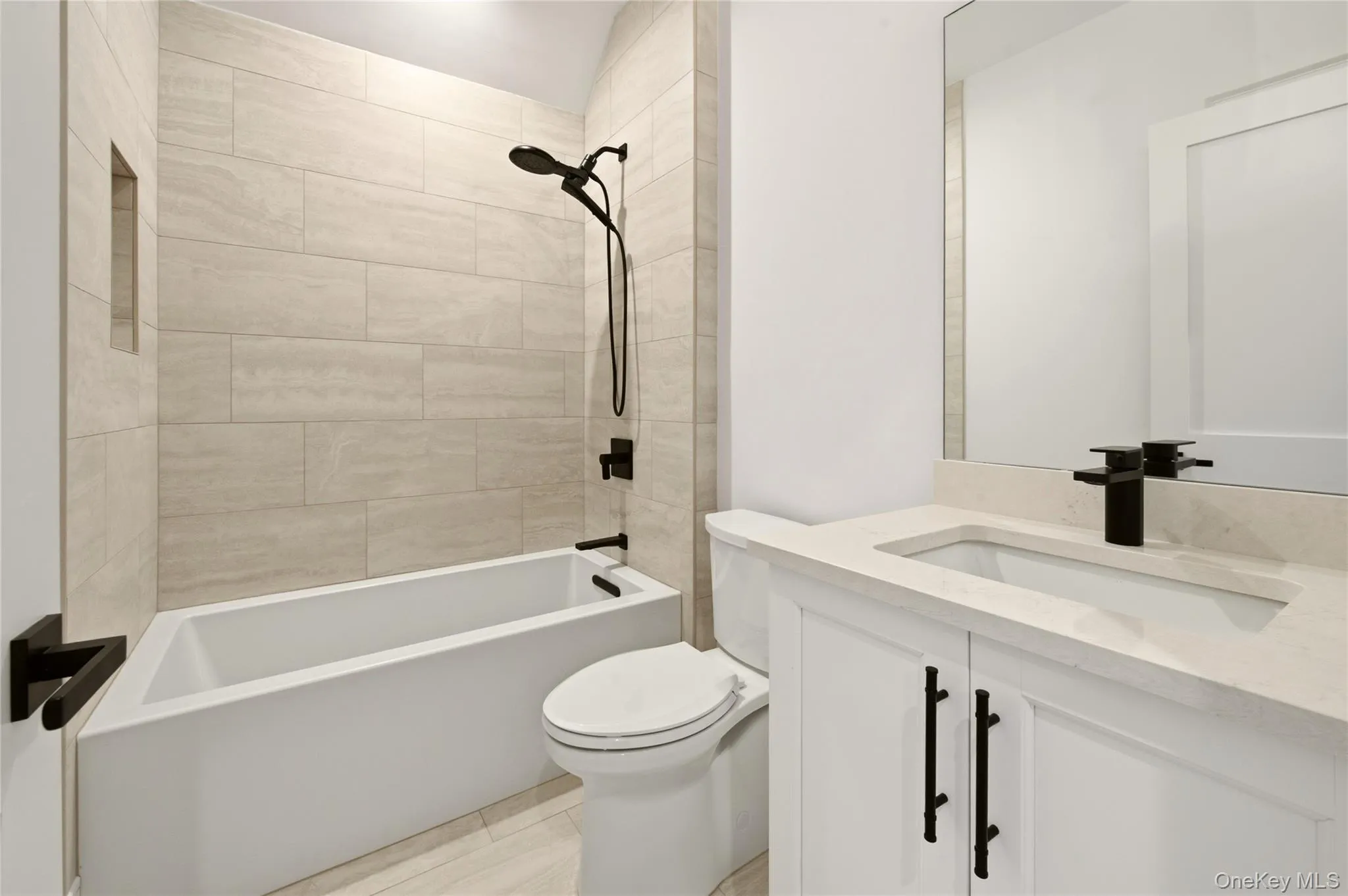 10 Three Ponds Lane, Oyster Bay, NY, 3 Bedrooms Bedrooms, 7 Rooms Rooms,3 BathroomsBathrooms,Residential,For Rent,Three Ponds,0,1061196 10 Three Ponds Lane, Oyster Bay, NY, 3 Bedrooms Bedrooms, 7 Rooms Rooms,3 BathroomsBathrooms,Residential,For Rent,Three Ponds,0,1061196