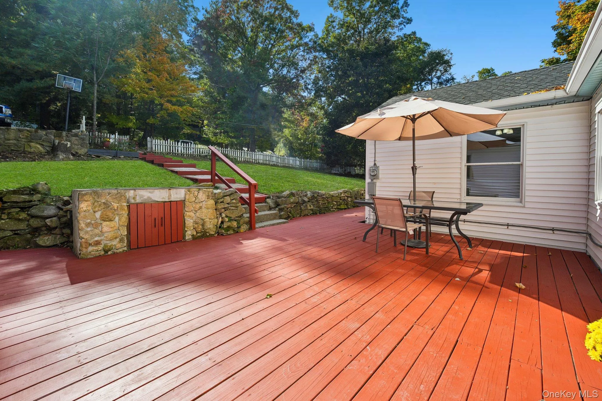 with Custom Built Stone Outdoor Kitchen Countertop & Grill Option with Custom Built Stone Outdoor Kitchen Countertop & Grill Option