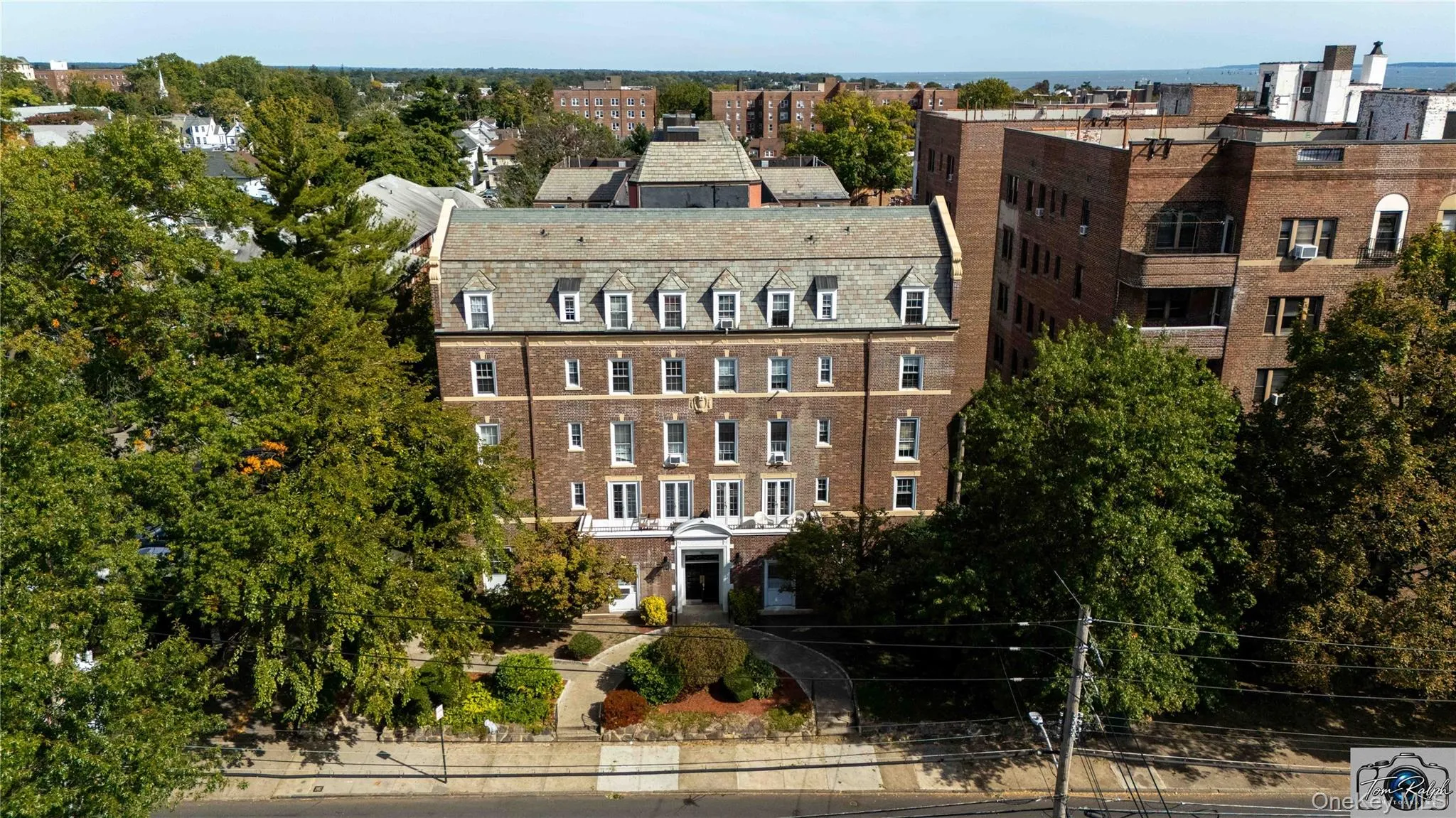 208 Centre Avenue, New Rochelle, NY, 1 Bedroom Bedrooms, 3 Rooms Rooms,1 BathroomBathrooms,Residential,For Rent,Centre,0,1061198 208 Centre Avenue, New Rochelle, NY, 1 Bedroom Bedrooms, 3 Rooms Rooms,1 BathroomBathrooms,Residential,For Rent,Centre,0,1061198