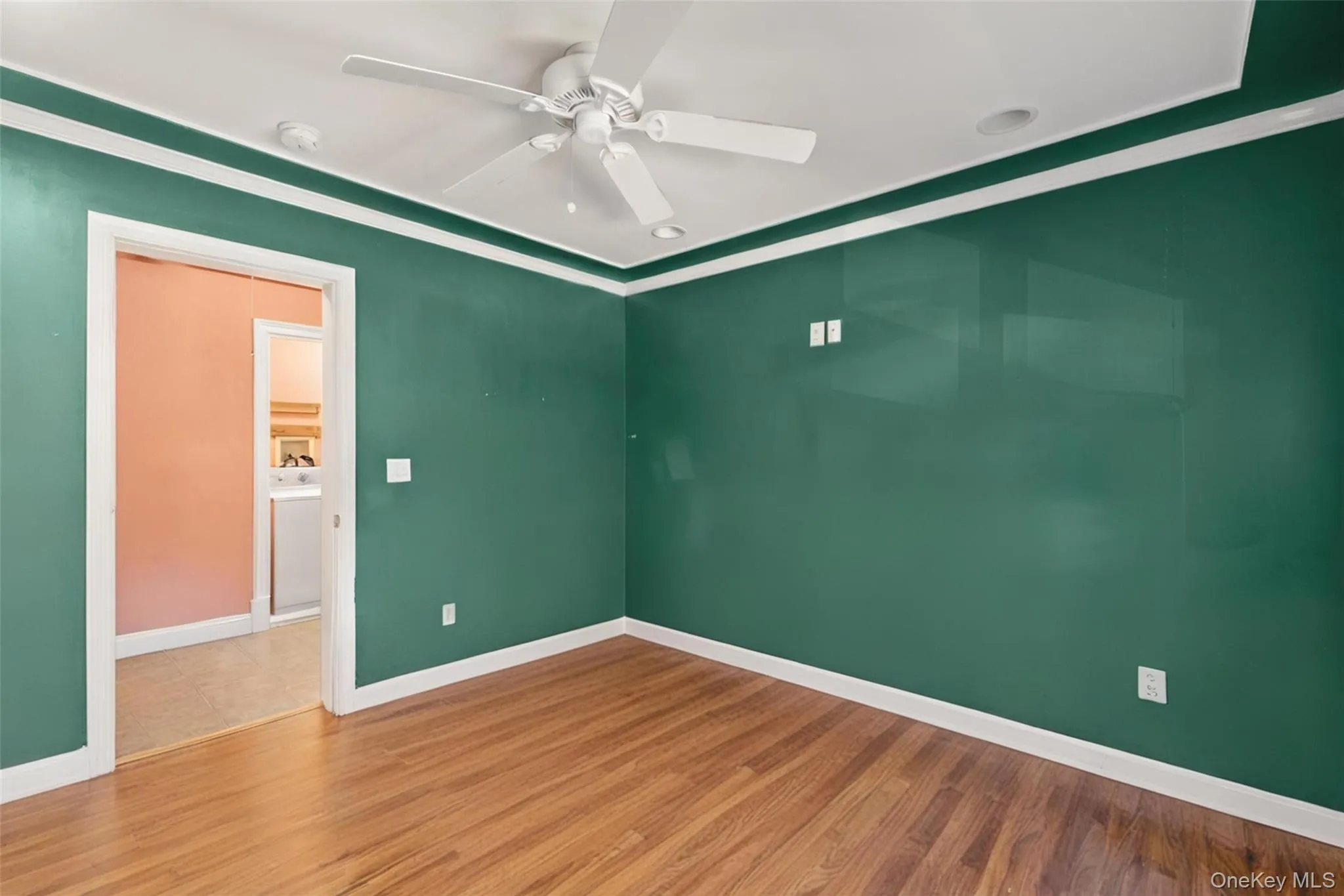 46 Garden City Street, Islip, NY, 6 Bedroom Bedrooms, 9 Room Rooms,2 BathroomBathrooms,Residential Lease,For Rent,Garden City,0,1061200 46 Garden City Street, Islip, NY, 6 Bedroom Bedrooms, 9 Room Rooms,2 BathroomBathrooms,Residential Lease,For Rent,Garden City,0,1061200
