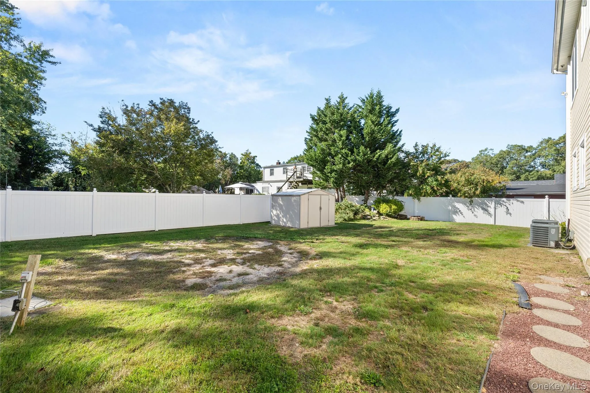 46 Garden City Street, Islip, NY, 6 Bedroom Bedrooms, 9 Room Rooms,2 BathroomBathrooms,Residential Lease,For Rent,Garden City,0,1061200 46 Garden City Street, Islip, NY, 6 Bedroom Bedrooms, 9 Room Rooms,2 BathroomBathrooms,Residential Lease,For Rent,Garden City,0,1061200