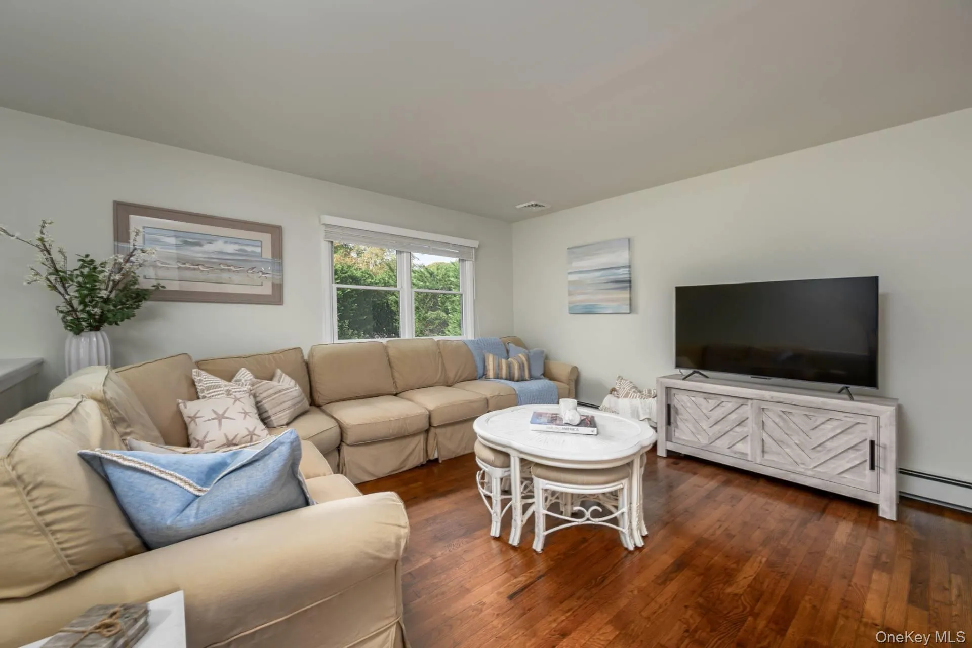 16B Squiretown Road, Southampton, NY, 4 Bedrooms Bedrooms, 9 Rooms Rooms,2 BathroomsBathrooms,Residential,For Rent,Squiretown,0,1061201 16B Squiretown Road, Southampton, NY, 4 Bedrooms Bedrooms, 9 Rooms Rooms,2 BathroomsBathrooms,Residential,For Rent,Squiretown,0,1061201