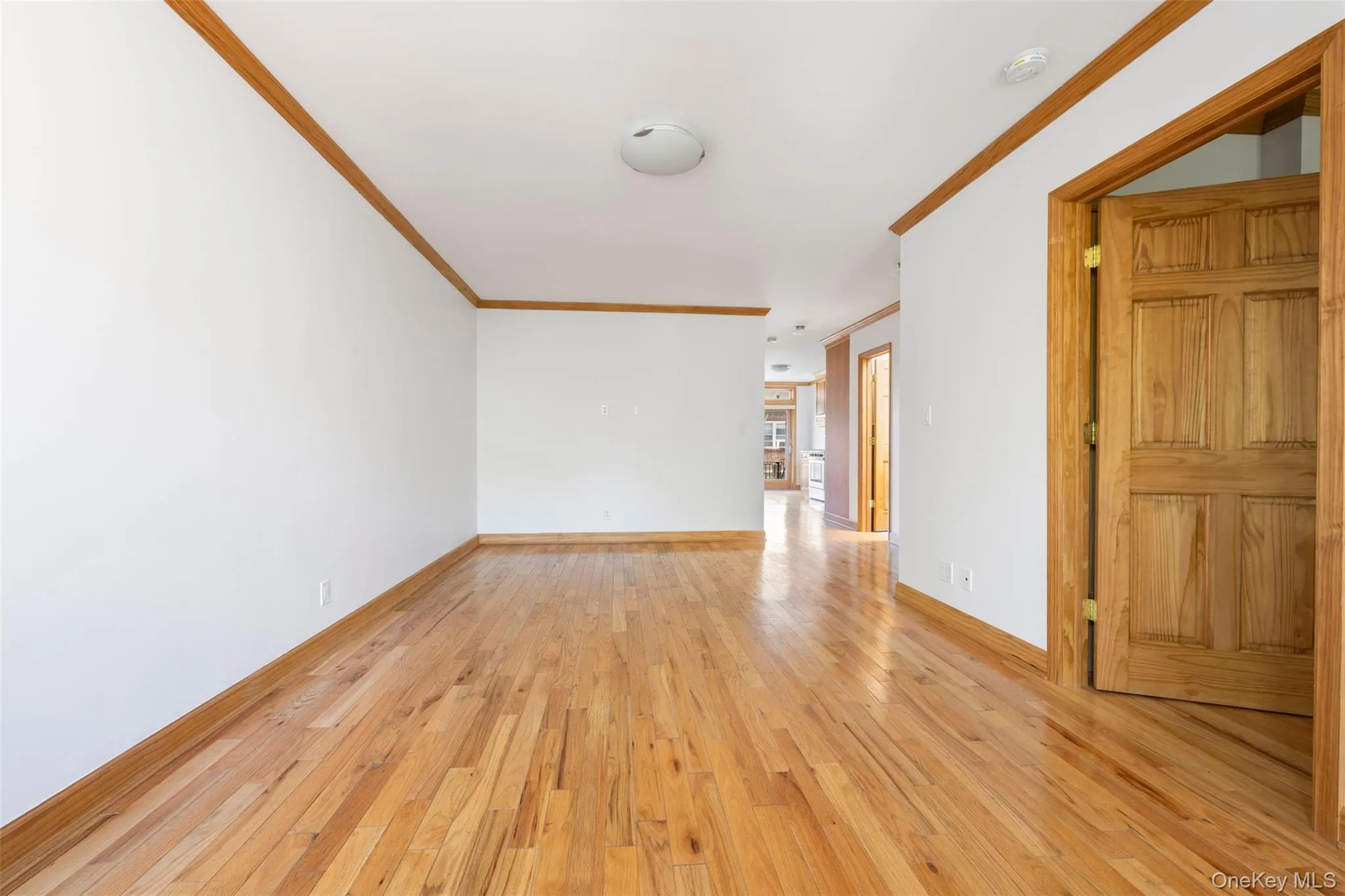 5844 81st Street, New York, NY, 2 Bedroom Bedrooms, 6 Room Rooms,1 BathroomBathrooms,Residential Lease,For Rent,81st,0,1061230 5844 81st Street, New York, NY, 2 Bedroom Bedrooms, 6 Room Rooms,1 BathroomBathrooms,Residential Lease,For Rent,81st,0,1061230