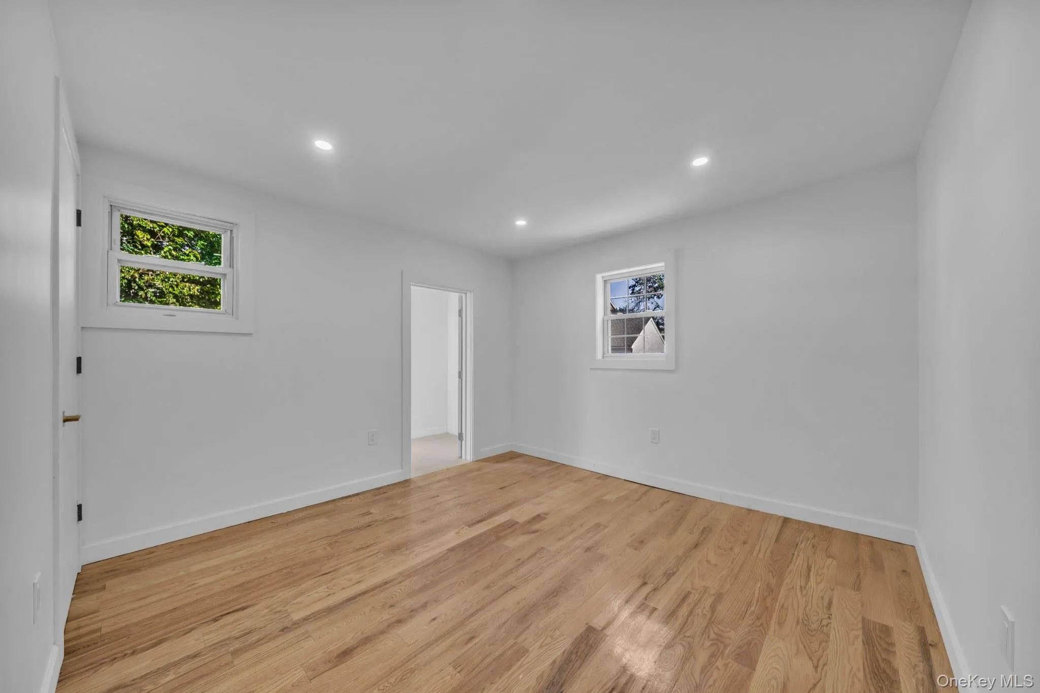 219 238th Street, New York, NY, 5 Bedrooms Bedrooms, 8 Rooms Rooms,2 BathroomsBathrooms,Residential,For Rent,238th,0,1061234 219 238th Street, New York, NY, 5 Bedrooms Bedrooms, 8 Rooms Rooms,2 BathroomsBathrooms,Residential,For Rent,238th,0,1061234
