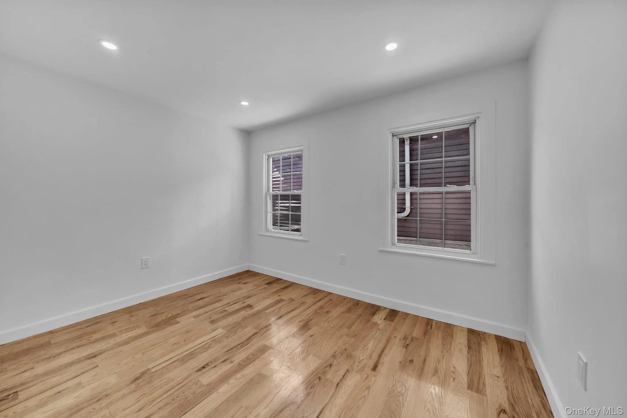 219 238th Street, New York, NY, 5 Bedrooms Bedrooms, 8 Rooms Rooms,2 BathroomsBathrooms,Residential,For Rent,238th,0,1061234 219 238th Street, New York, NY, 5 Bedrooms Bedrooms, 8 Rooms Rooms,2 BathroomsBathrooms,Residential,For Rent,238th,0,1061234
