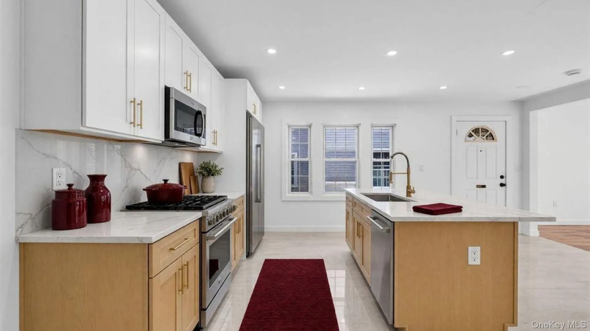 219 238th Street, New York, NY, 5 Bedrooms Bedrooms, 8 Rooms Rooms,2 BathroomsBathrooms,Residential,For Rent,238th,0,1061234 219 238th Street, New York, NY, 5 Bedrooms Bedrooms, 8 Rooms Rooms,2 BathroomsBathrooms,Residential,For Rent,238th,0,1061234
