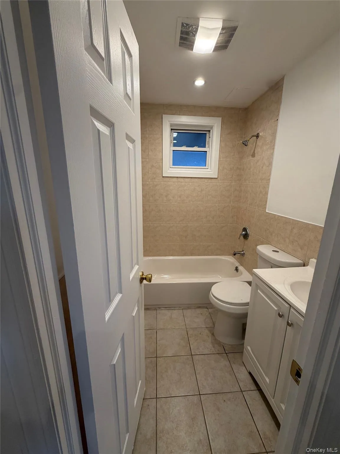 216-26 99th Avenue, New York, NY, 2 Bedroom Bedrooms, 2 Room Rooms,1 BathroomBathrooms,Residential Lease,For Rent,99th,0,1061239 216-26 99th Avenue, New York, NY, 2 Bedroom Bedrooms, 2 Room Rooms,1 BathroomBathrooms,Residential Lease,For Rent,99th,0,1061239