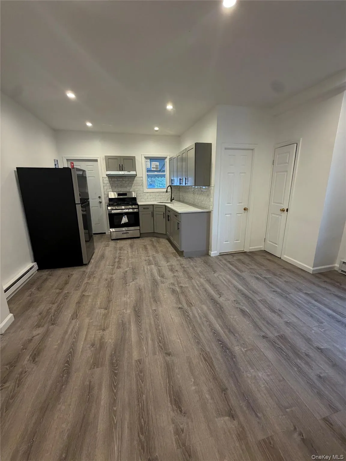 216-26 99th Avenue, New York, NY, 2 Bedroom Bedrooms, 2 Room Rooms,1 BathroomBathrooms,Residential Lease,For Rent,99th,0,1061239 216-26 99th Avenue, New York, NY, 2 Bedroom Bedrooms, 2 Room Rooms,1 BathroomBathrooms,Residential Lease,For Rent,99th,0,1061239