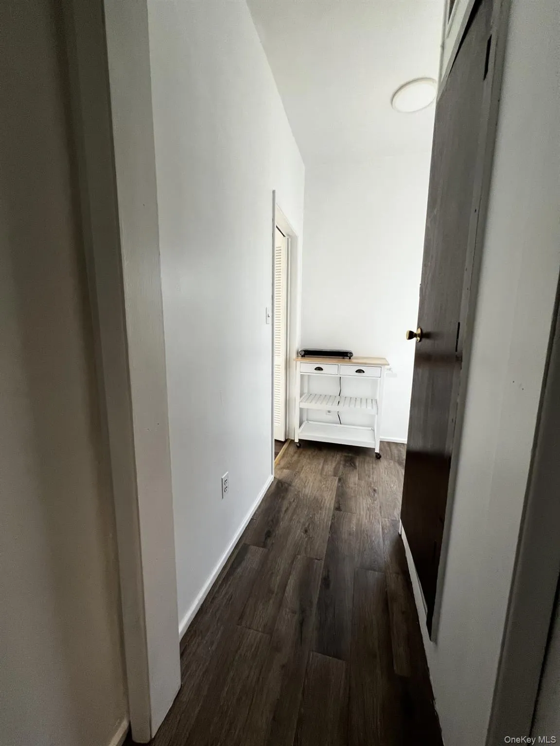 1670 Hunt Avenue, New York, NY, 2 Room Rooms,1 BathroomBathrooms,Residential Lease,For Rent,Hunt,0,1061242 1670 Hunt Avenue, New York, NY, 2 Room Rooms,1 BathroomBathrooms,Residential Lease,For Rent,Hunt,0,1061242