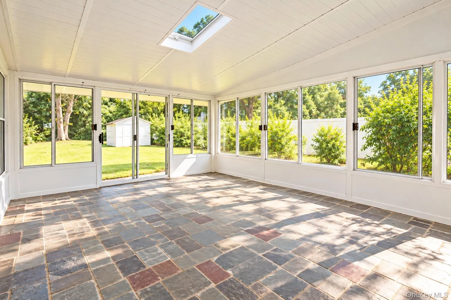 19 Franklin Avenue, Islip, NY, 3 Bedrooms Bedrooms, 6 Rooms Rooms,1 BathroomBathrooms,Residential,For Rent,Franklin,0,1061243 19 Franklin Avenue, Islip, NY, 3 Bedrooms Bedrooms, 6 Rooms Rooms,1 BathroomBathrooms,Residential,For Rent,Franklin,0,1061243