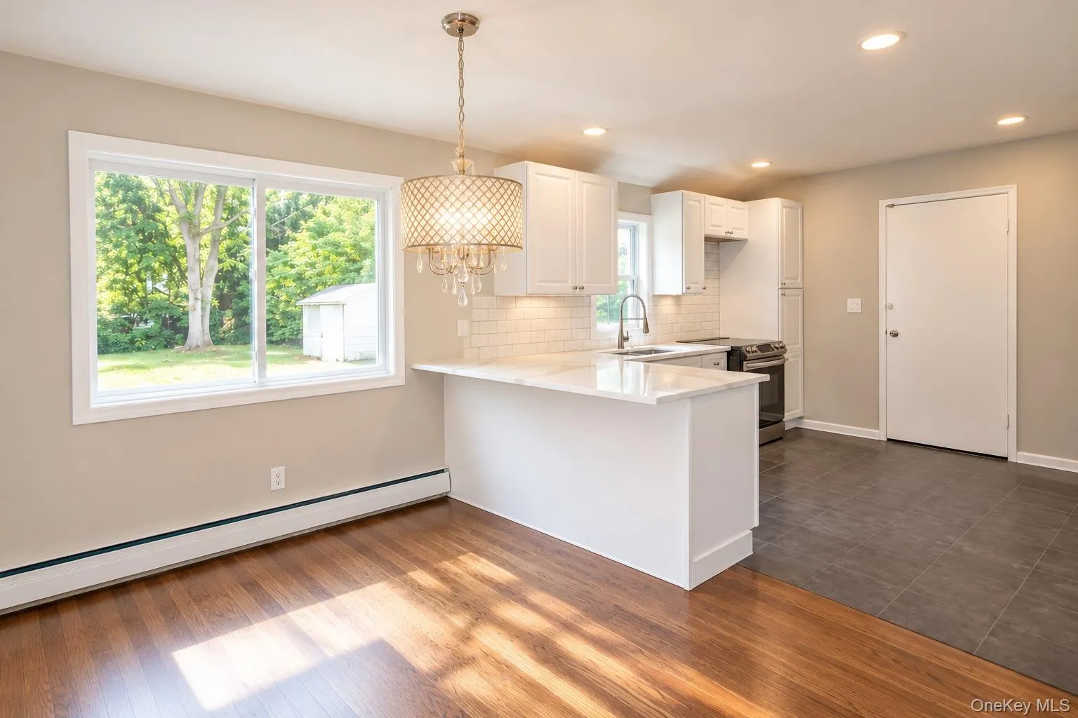 19 Franklin Avenue, Islip, NY, 3 Bedrooms Bedrooms, 6 Rooms Rooms,1 BathroomBathrooms,Residential,For Rent,Franklin,0,1061243 19 Franklin Avenue, Islip, NY, 3 Bedrooms Bedrooms, 6 Rooms Rooms,1 BathroomBathrooms,Residential,For Rent,Franklin,0,1061243